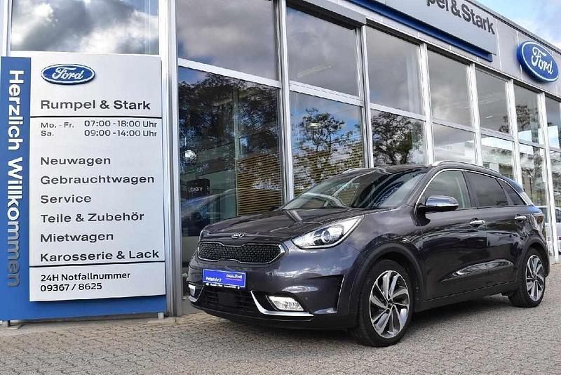 Grau Gebraucht 2019 Kia Niro Spirit SUV | 13.490 € (Superpreis) - Bild 1/4