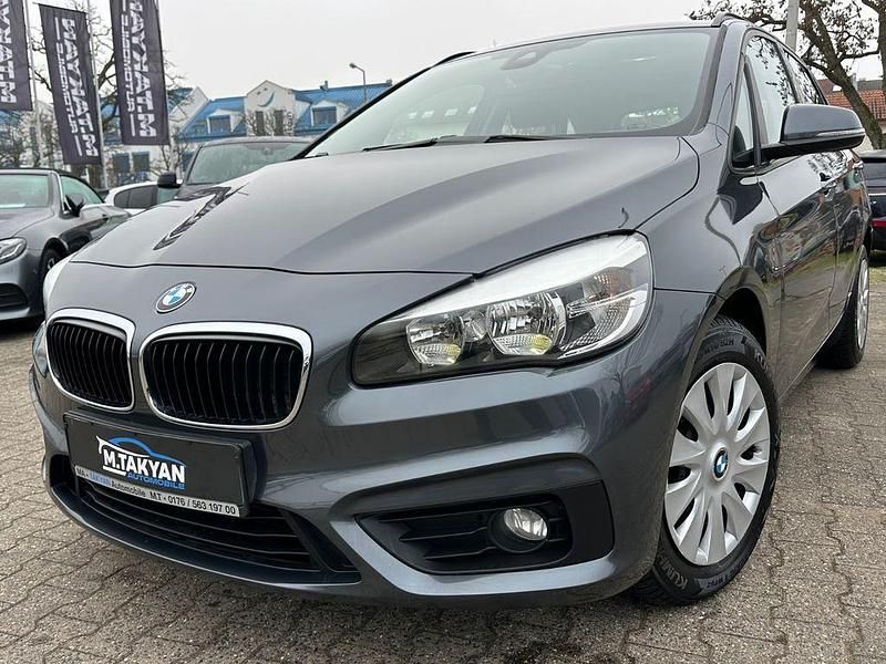 Grau Gebraucht 2016 BMW 218 Advantage Kombi | 13.990 € (Fairer Preis) - Bild 1/4