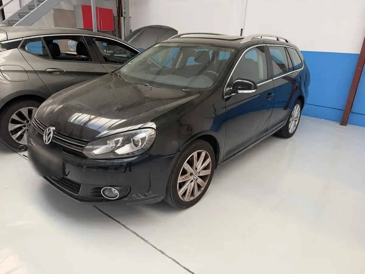 Second-hand VW Golf VII 105 CP (77 kW) 2012 Break