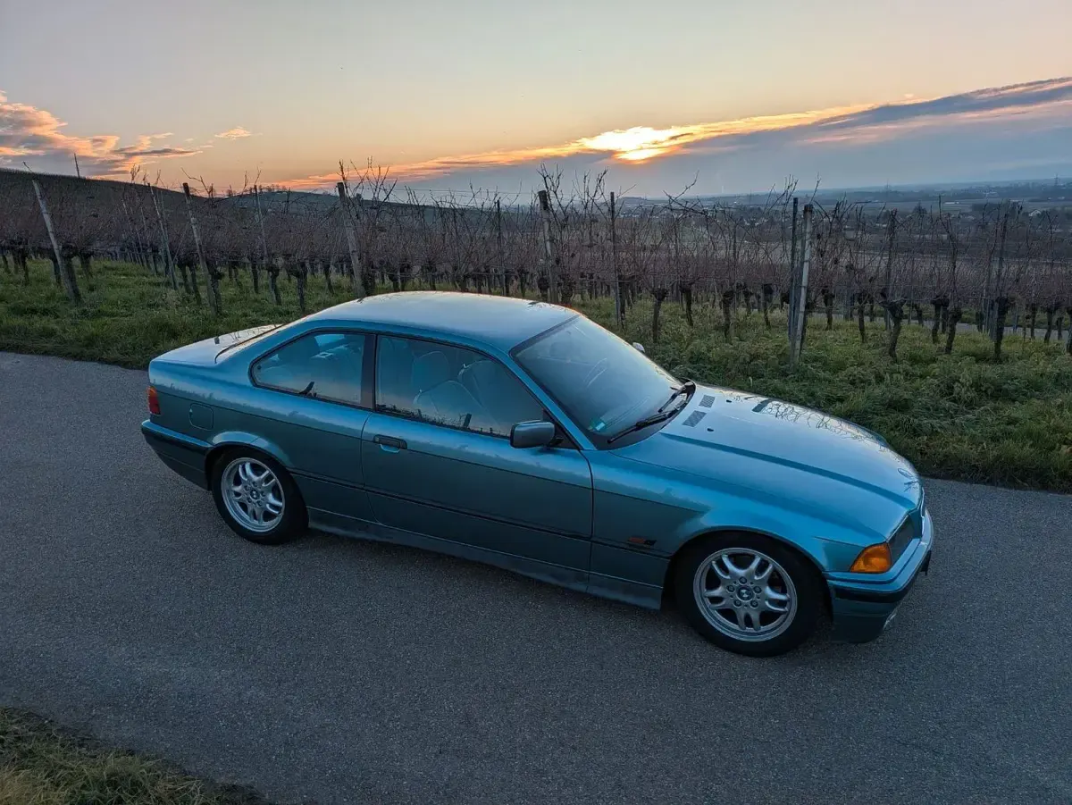 Gebraucht BMW 316 Performance 102 PS (75 kW) 1995 Blau Coupé