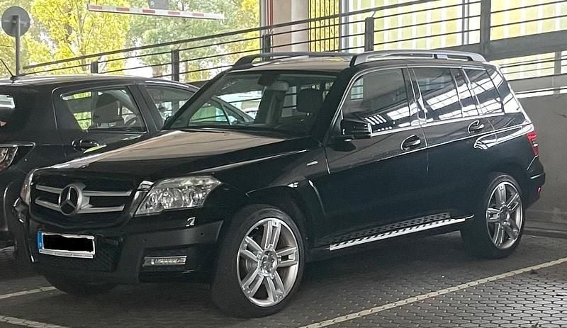 Schwarz Gebraucht 2012 Mercedes GLK220 SUV | 9.500 € (Superpreis) - Bild 1/4