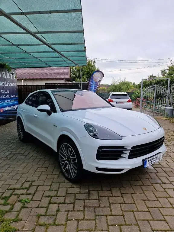 Gebraucht Porsche Cayenne E-Hybrid 462 PS (339 kW) 2021 Weiß SUV