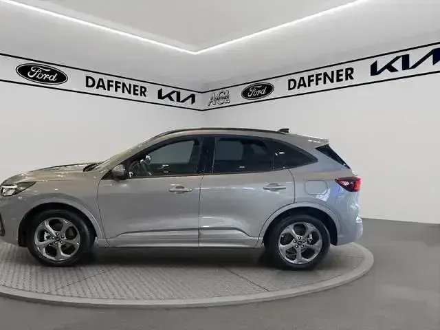 Gebraucht Ford Kuga ST-Line 190 PS (139 kW) 2025 Silber SUV