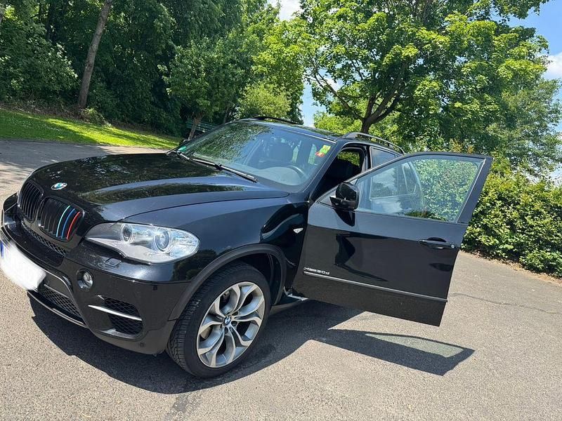 Gebraucht BMW X5 Sport Line 245 PS (180 kW) 2011 Schwarz SUV