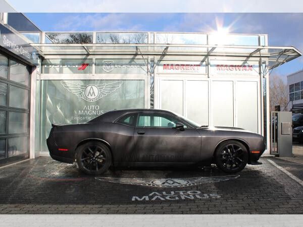 Gebraucht Dodge Challenger 309 PS (227 kW) 2022 Grau (granite crystal) Coupé