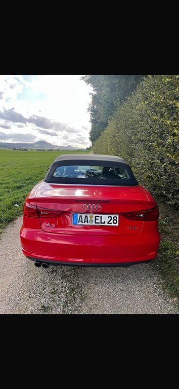 Gebraucht Audi A3 Cabriolet Sport 116 PS (85 kW) 2016 Rot Cabrio
