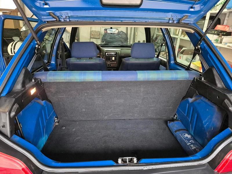 Gebraucht Peugeot 106 50 PS (36 kW) 2000 Blau Kleinwagen