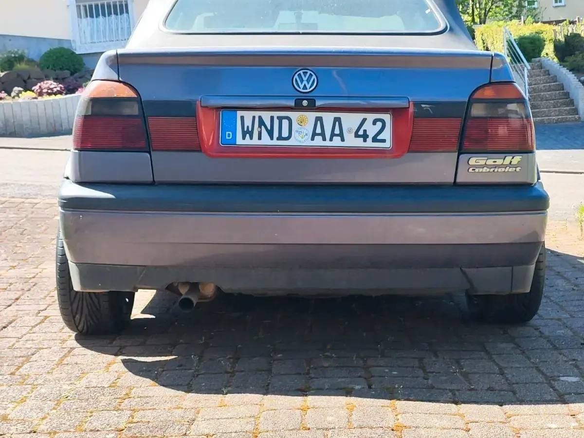Gebraucht VW Golf Cabriolet 90 PS (66 kW) 1993 Violet Cabrio