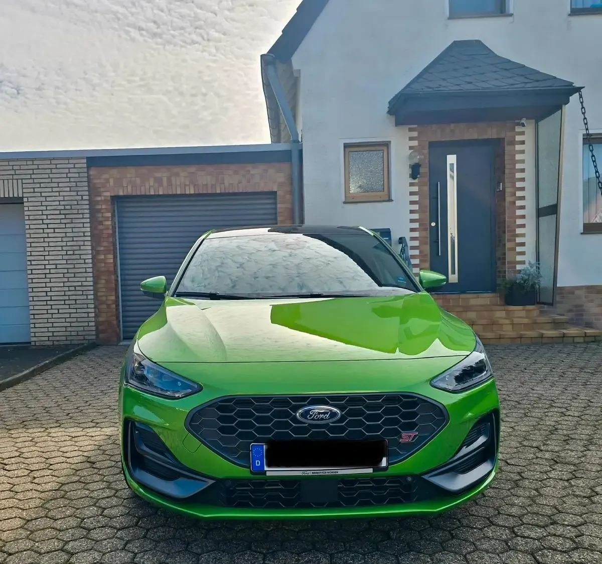 Gebraucht Ford Focus ST 280 PS (205 kW) 2024 Grün Limousine