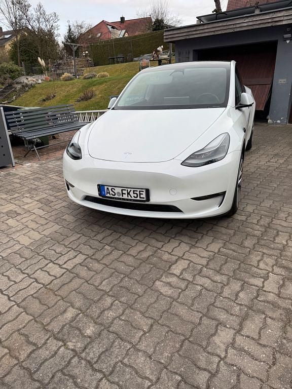 Gebraucht Tesla Model Y Long Range AWD 378 kW (514 PS) 2023 Weiß SUV