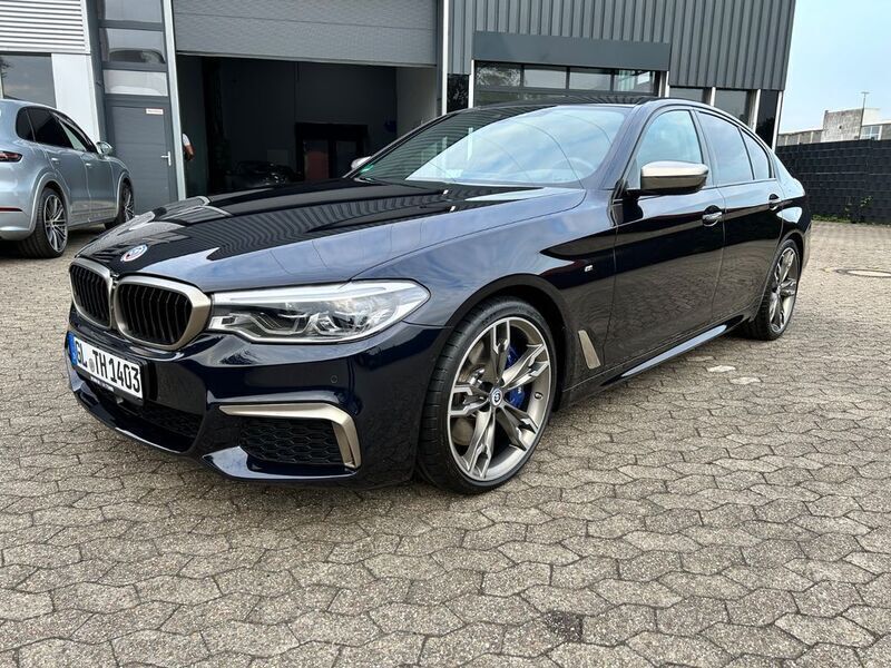 Schwarz Gebraucht 2018 BMW M550 Sport Line Limousine | 38.500 € (Etwas zu teuer) - Bild 1/4