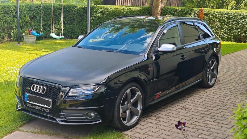 Schwarz Gebraucht 2011 Audi S4 Sport Kombi | 16.000 € (Superpreis) - Bild 1/4