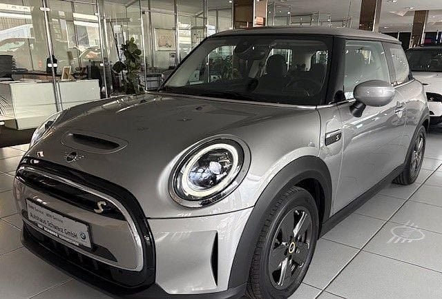 Gebraucht Mini Cooper SE Essential 135 kW (184 PS) 2022 Silber Kleinwagen