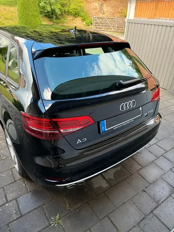 Gebraucht Audi A3 150 PS (110 kW) 2019 Schwarz Limousine