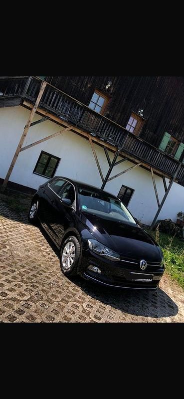Gebraucht VW Polo Highline 110 PS (80 kW) 2020 Schwarz Kleinwagen