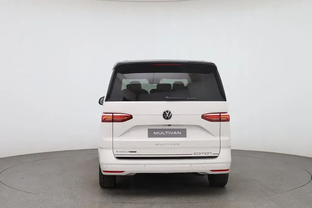 Gebraucht VW Multivan Edition 177 PS (130 kW) 2026 Weiß Van / Kleinbus