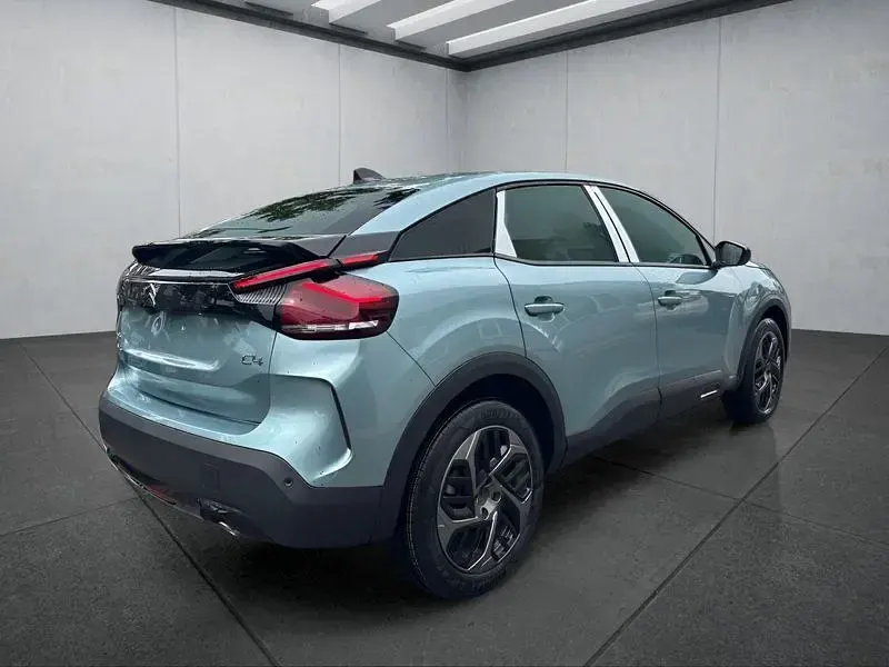 Gebraucht Citroën C4 PureTech 131 PS (96 kW) 2023 Blau SUV
