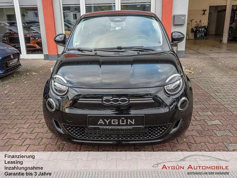 Gebraucht Fiat 500e Icon 86 kW (118 PS) 2021 Schwarz Limousine