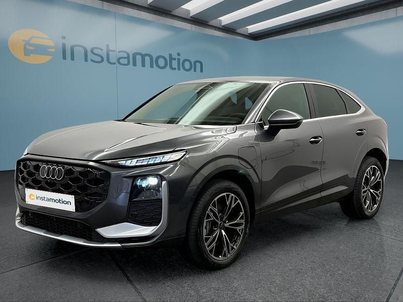 Grau Neu 2025 Audi Q3 Sportback SUV | 55.499 € (Superpreis) - Bild 1/4