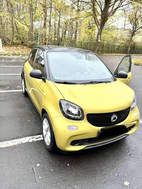 Gelb Gebraucht 2018 Smart ForFour Passion Kleinwagen | 12.000 € (Guter Preis) - Bild 1/4