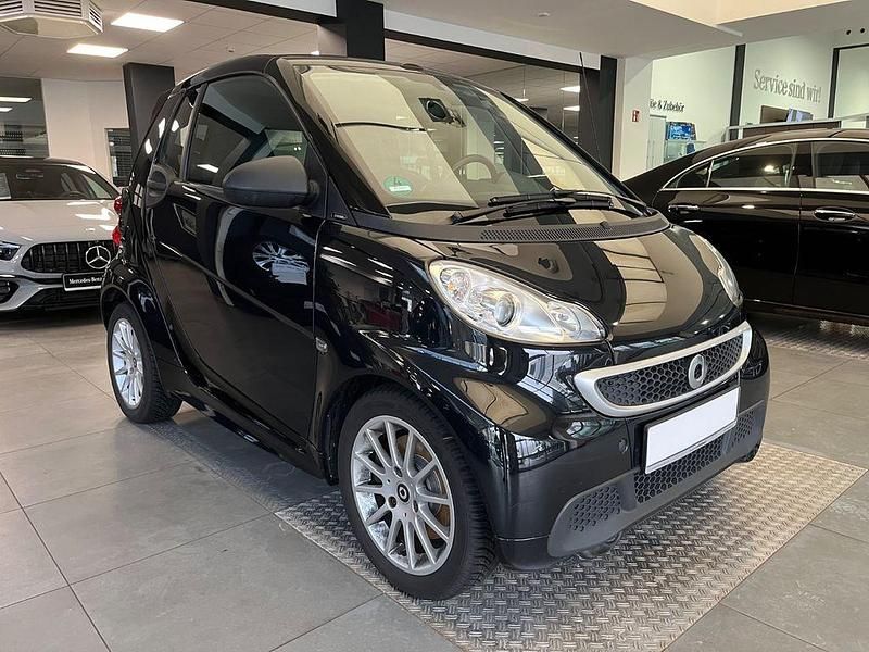 Gebraucht Smart ForTwo Cabrio Passion 84 PS (61 kW) 2012 Schwarz Cabrio