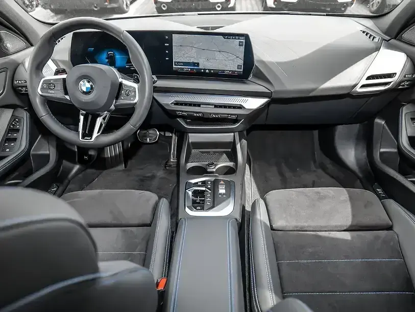 Gebraucht BMW 120 M Sport 156 PS (114 kW) 2025 Schwarz Kleinwagen
