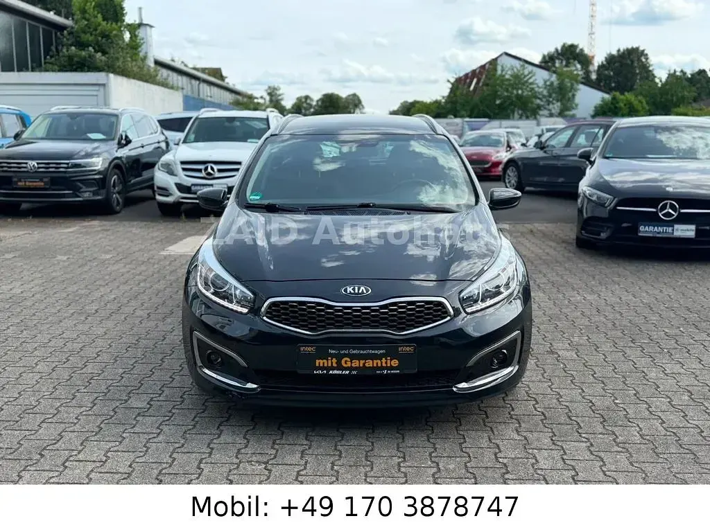 Gebraucht Kia Ceed Sportswagon 135 PS (99 kW) 2018 Schwarz Kombi