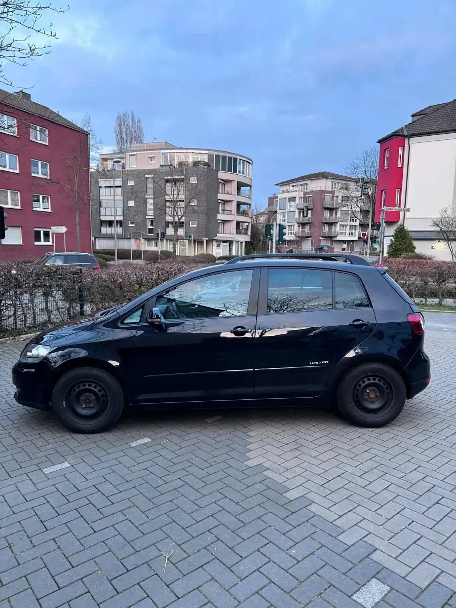 Gebraucht VW Golf Plus Cross 122 PS (89 kW) 2008 Schwarz Limousine