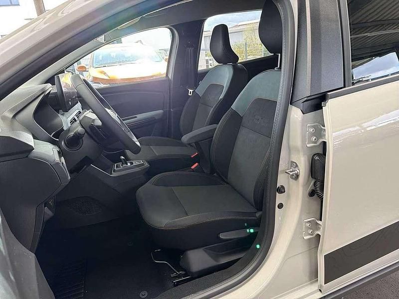 Neu Dacia Jogger Extreme 122 PS (89 kW) 2026 Sandstone Van / Kleinbus