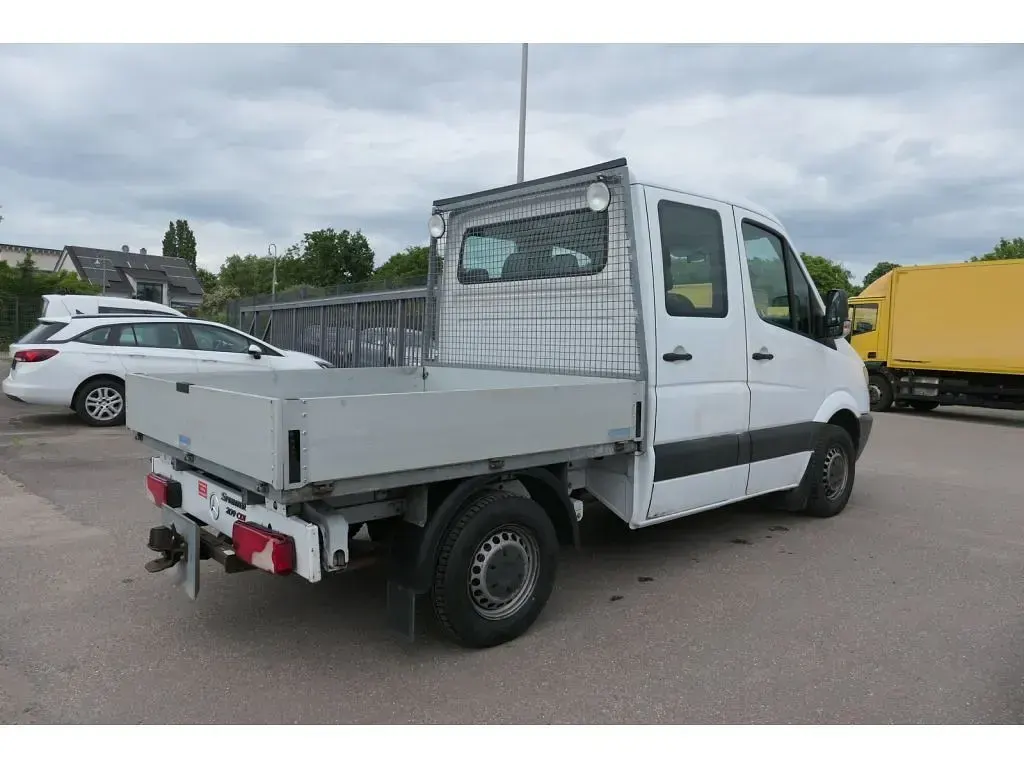 Używany Mercedes Sprinter 88 KM (64 kW) 2007 Biały Van