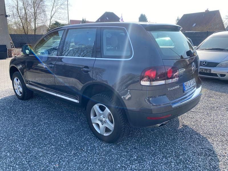 Gebraucht VW Touareg 224 PS (164 kW) 2007 Grau SUV