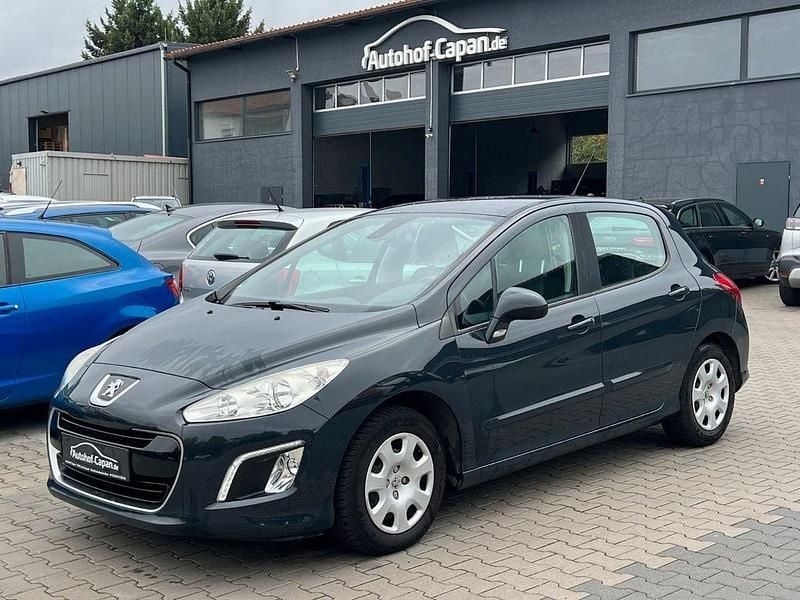 Gris hurricane Gebraucht 2012 Peugeot 308 Active Limousine | 4.999 € (Fairer Preis) - Bild 1/4