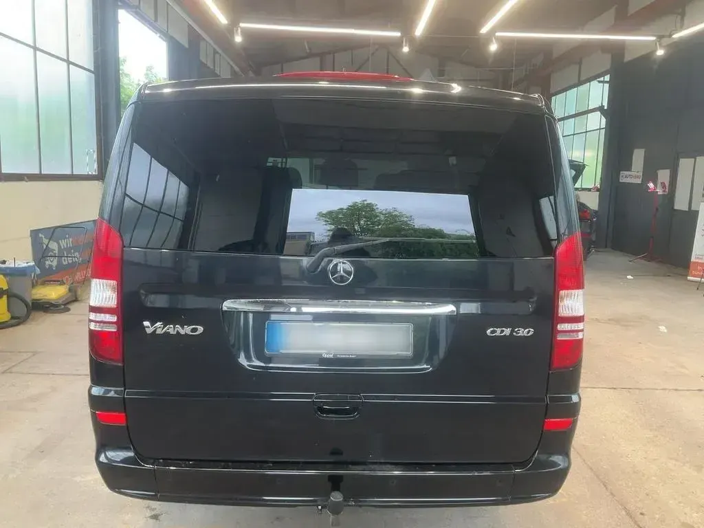 Gebraucht Mercedes Viano 224 PS (164 kW) 2014 Schwarz Van / Kleinbus