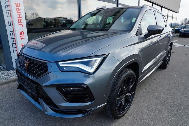 Neu Cupra Ateca 150 PS (110 kW) 2026 Grau SUV