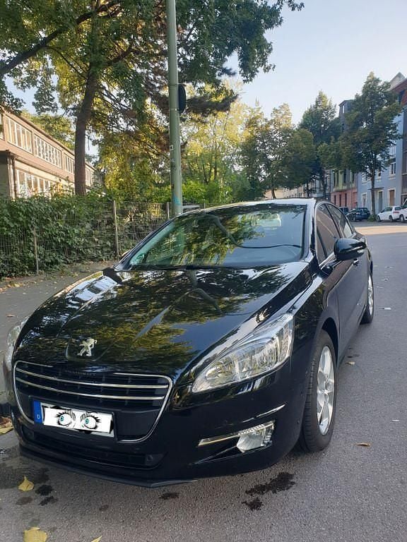 Gebraucht Peugeot 508 156 PS (114 kW) 2012 Schwarz Limousine