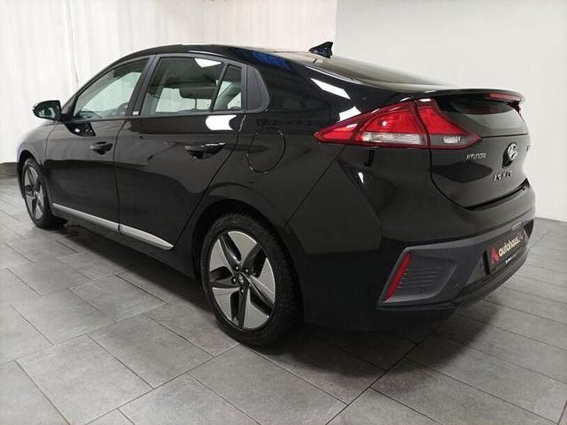 Gebraucht Hyundai Ioniq Trend 141 PS (103 kW) 2021 Schwarz Kleinwagen