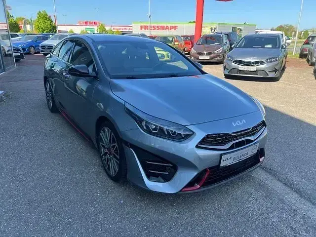 Gebraucht Kia ProCeed Comfort 204 PS (150 kW) 2021 Silber Kombi