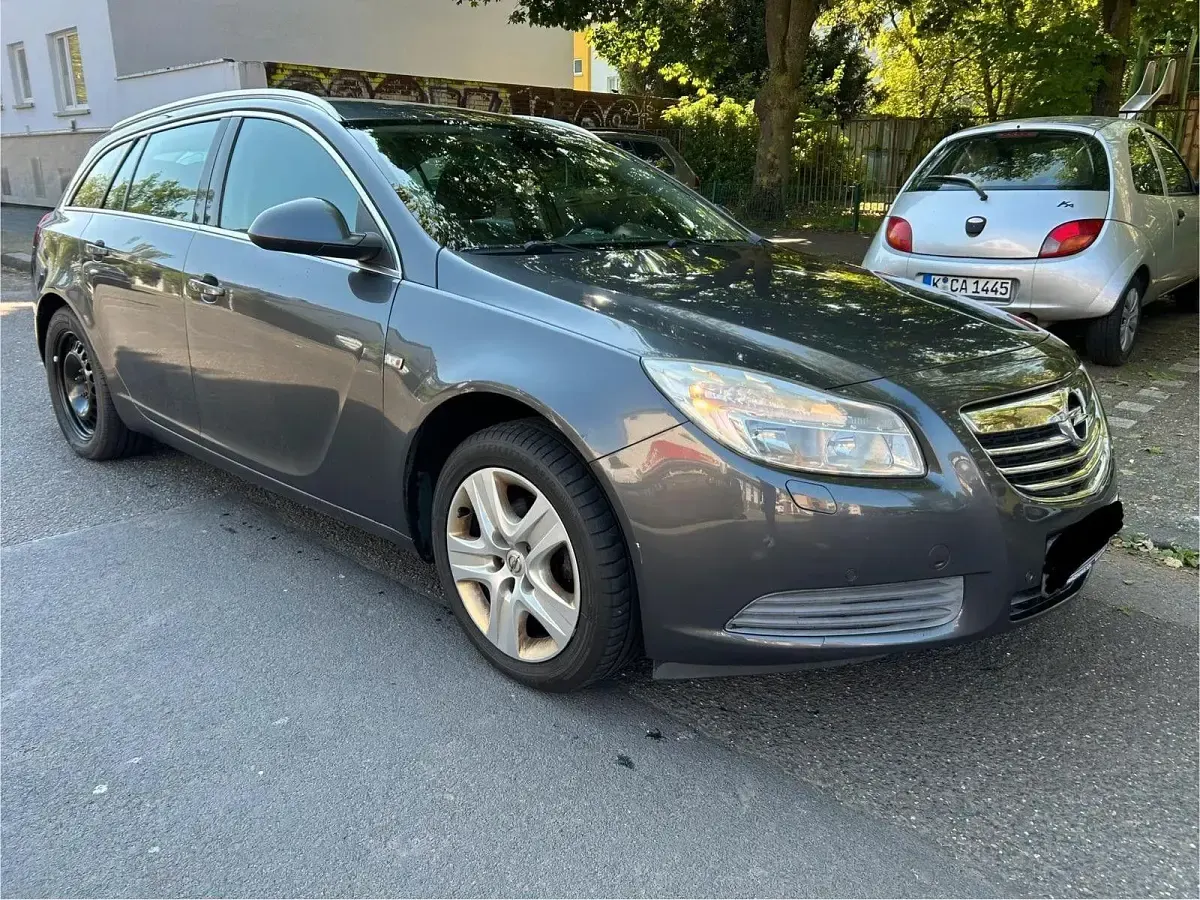 Gebraucht Opel Insignia 131 PS (96 kW) 2010 Kombi