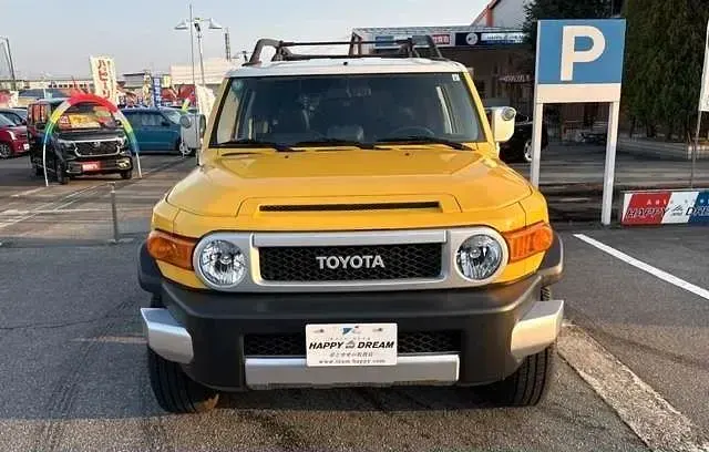 Gebraucht Toyota FJ Cruiser 272 PS (200 kW) 2010 Gelb SUV