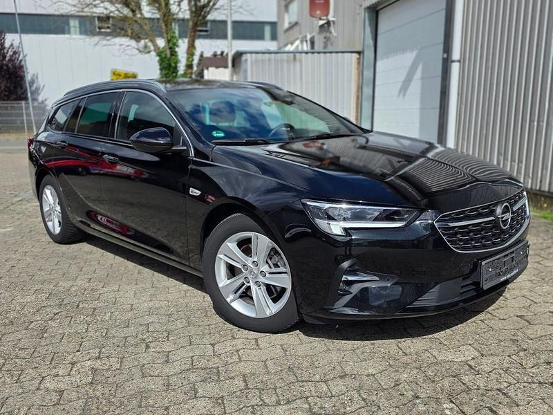 Schwarz Gebraucht 2023 Opel Insignia Business Kombi | 16.990 € (Guter Preis) - Bild 1/4