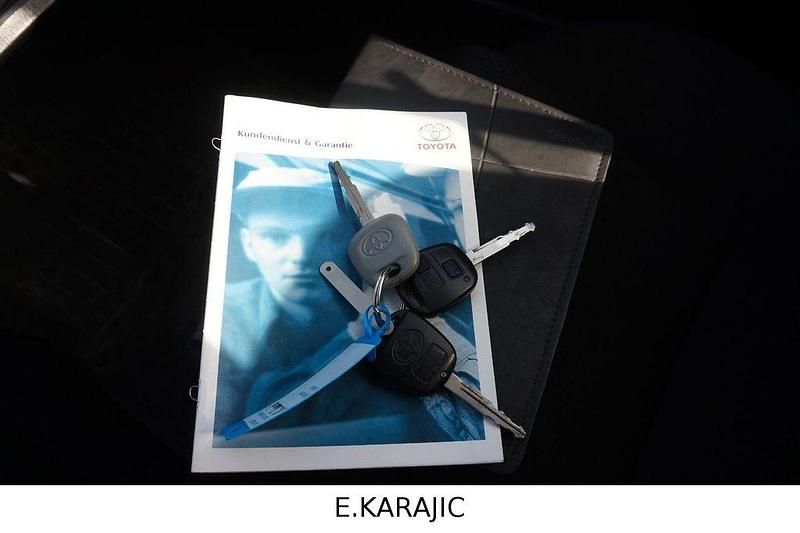 Gebraucht Toyota Corolla Sol 97 PS (71 kW) 2005 Grau Limousine