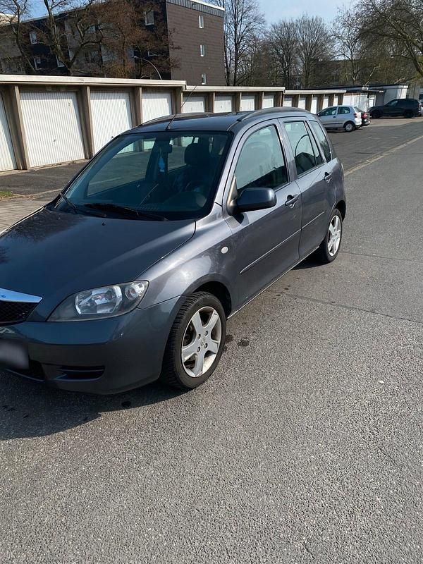 Second-hand Mazda 2 80 CP (58 kW) 2004 Gri Hatchback