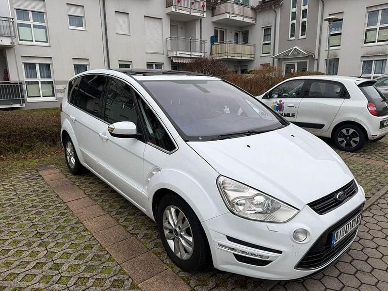 Gebraucht Ford S-MAX Titanium 200 PS (147 kW) 2013 Weiß Van / Kleinbus