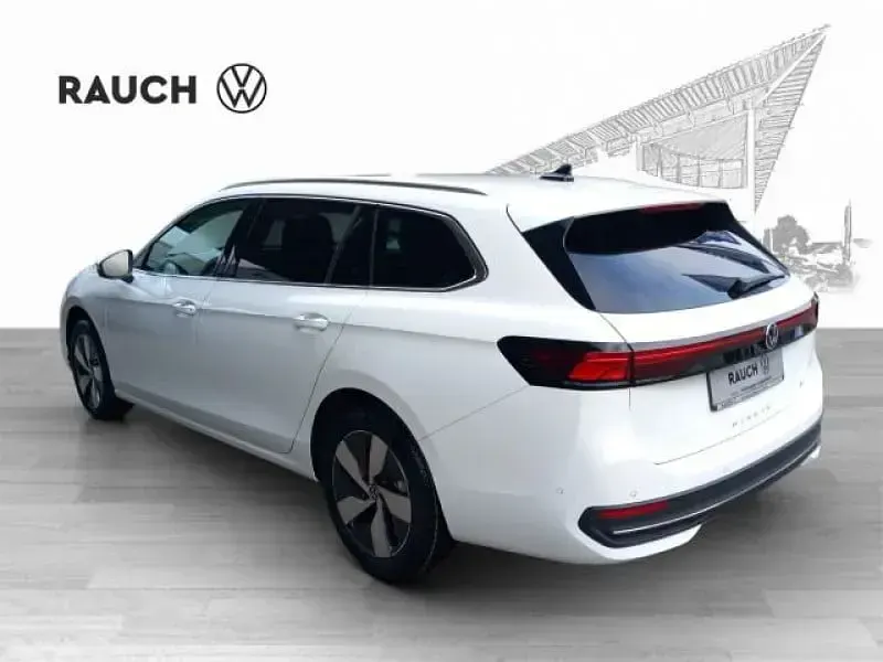 Gebraucht VW Passat Business 150 PS (110 kW) 2026 Weiß Kombi