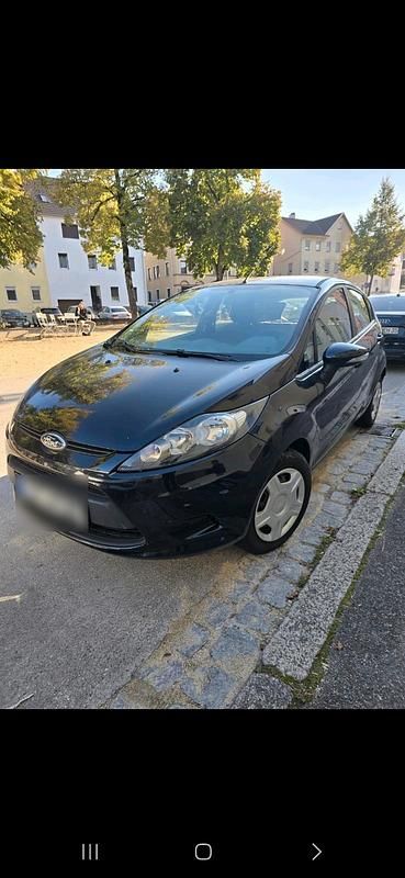 Gebraucht Ford Fiesta 85 PS (62 kW) 2011 Blau Kleinwagen