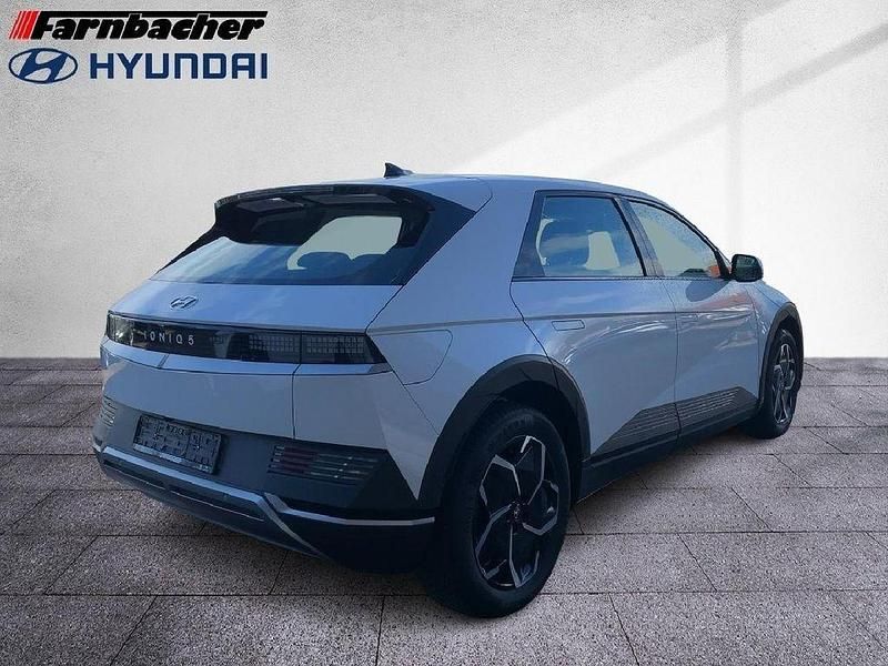 Gebraucht Hyundai Ioniq Dynamiq 125 kW (170 PS) 2025 Weiß Kleinwagen