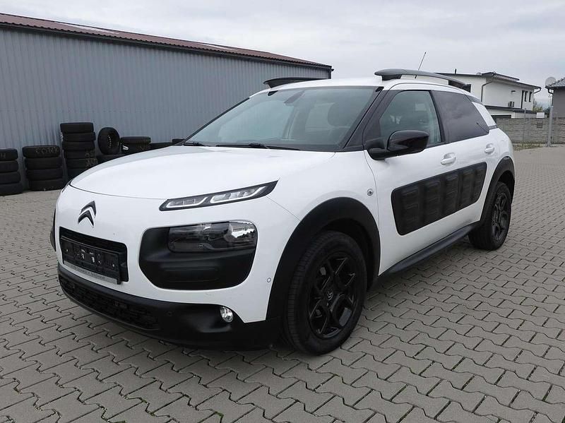 Blanc banquise Gebraucht 2015 Citroën C4 Shine SUV | 7.900 € (Fairer Preis) - Bild 1/4