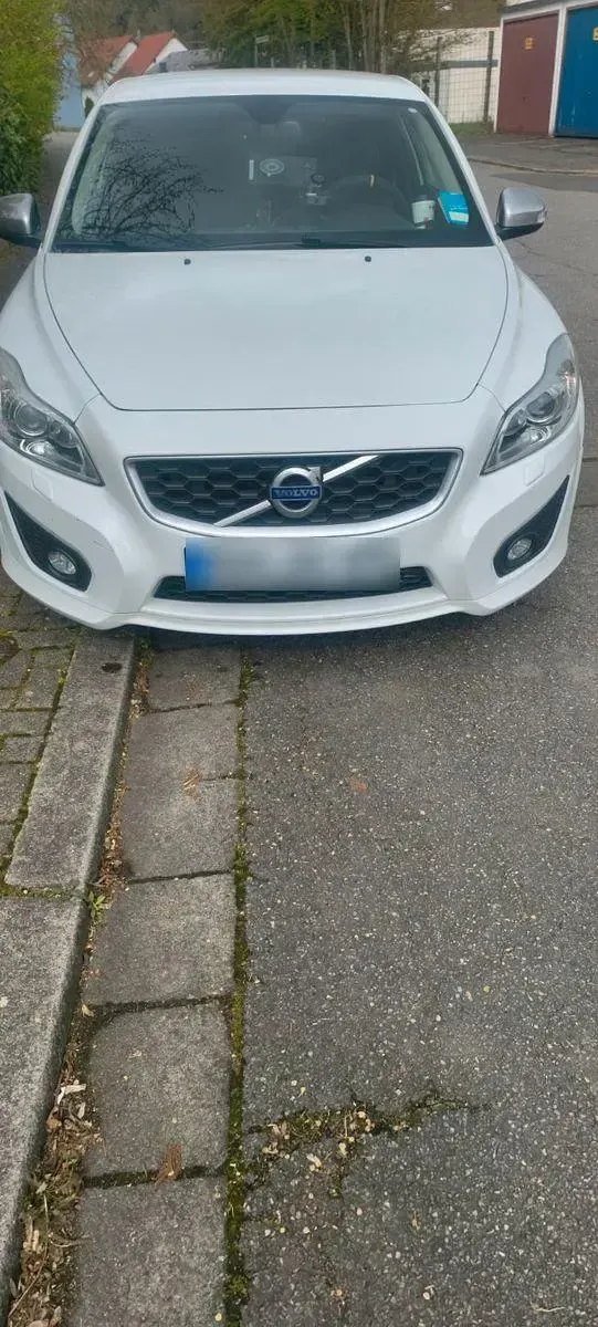 Gebraucht Volvo C30 R-Design 177 PS (130 kW) 2011 Weiß Kleinwagen