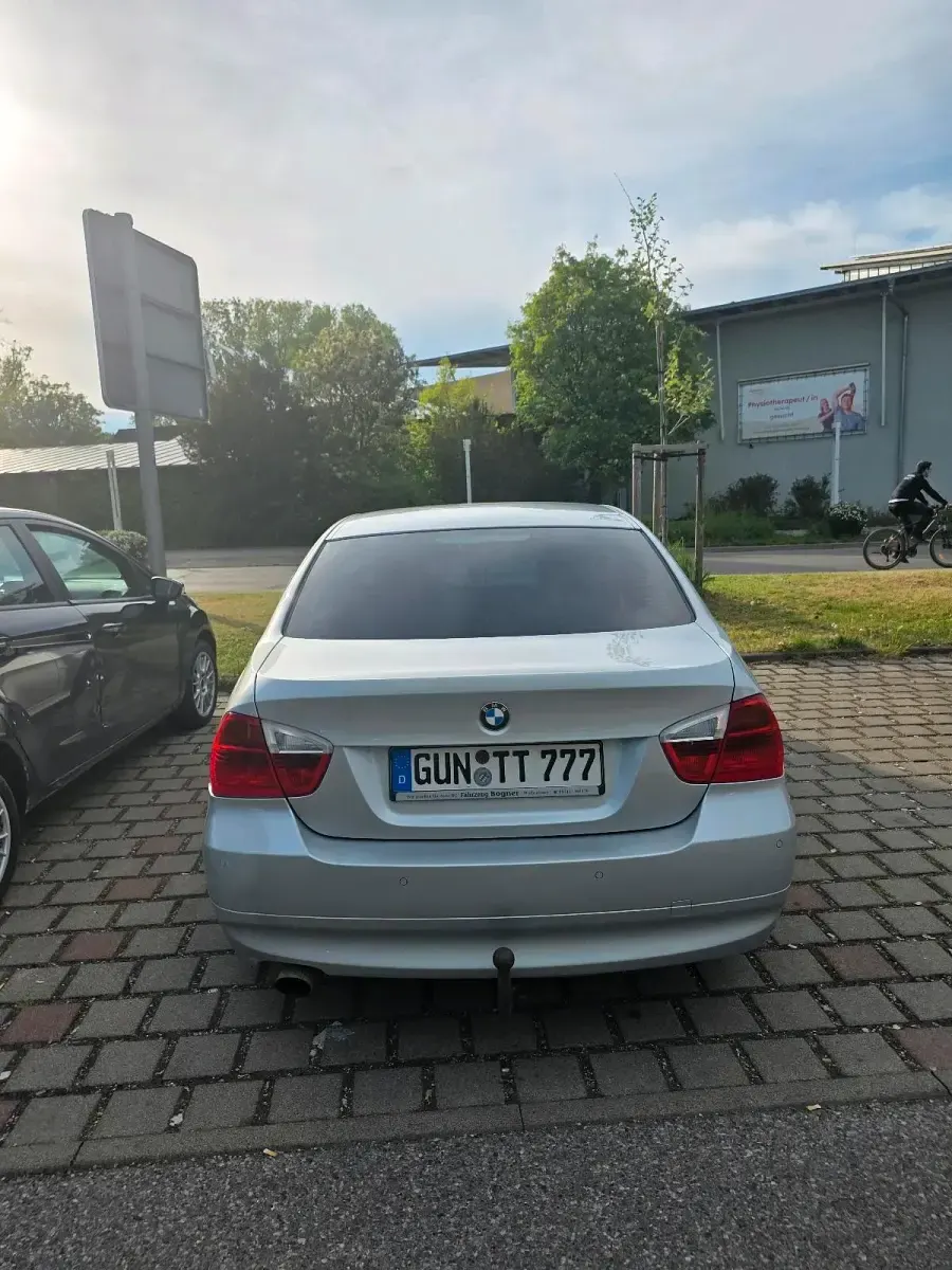 Gebraucht BMW 114 150 PS (110 kW) 2005 Silber Kleinwagen