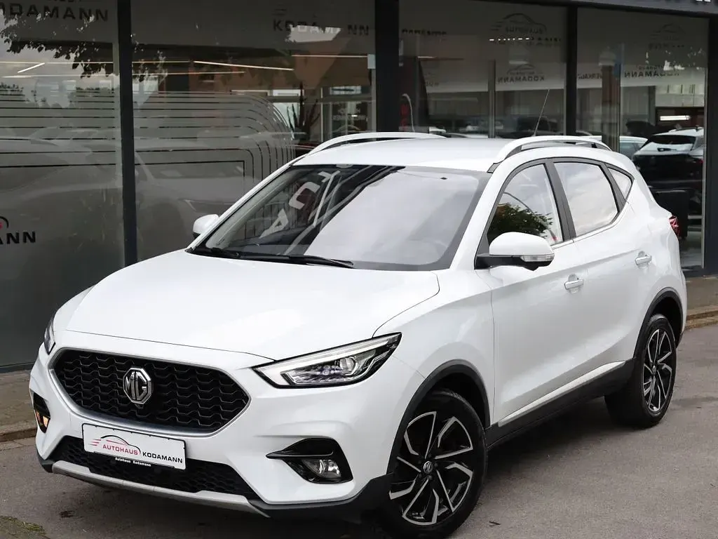 Gebraucht MG ZS Comfort 106 PS (77 kW) 2023 Weiß SUV